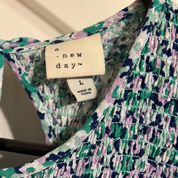 Floral Midi - Picture 3 of 4